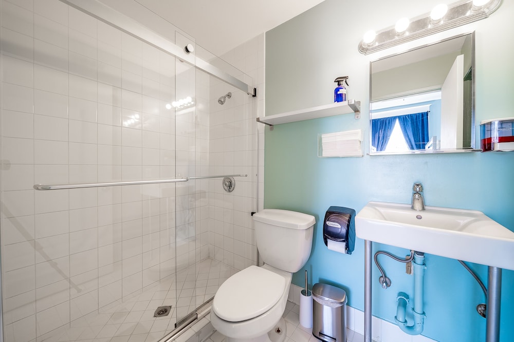 Double Room Ensuite with Sea View