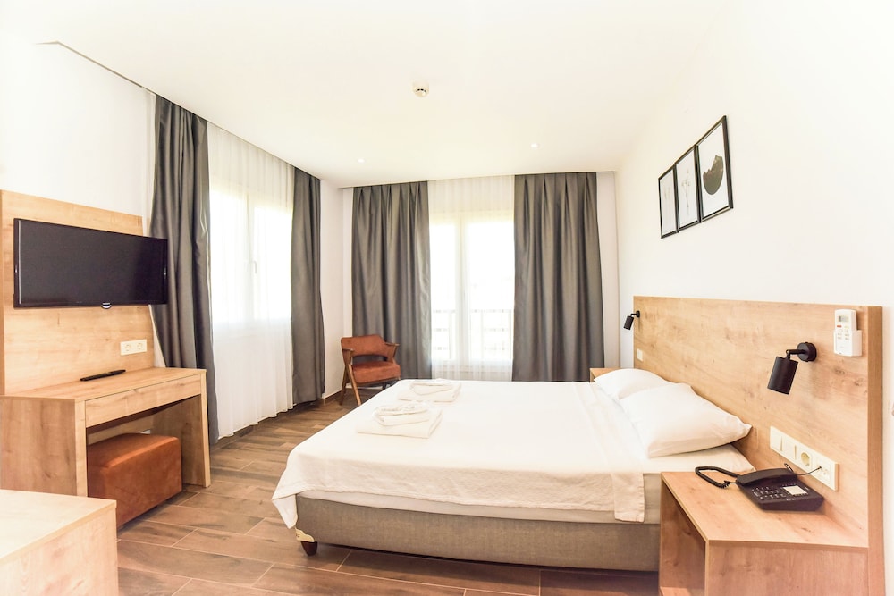 Standard Triple Room - Photo 6