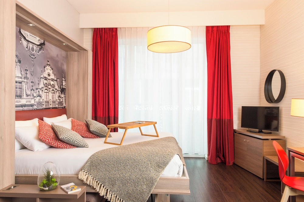 Studio, 1 Double or 2 Twin Beds - Photo 3