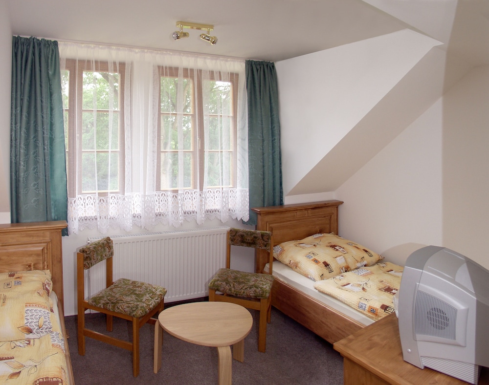 Standard Double Room Single Use photo 3
