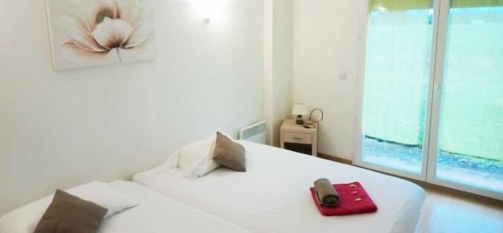 Economy Apartment, Accessible photo 1