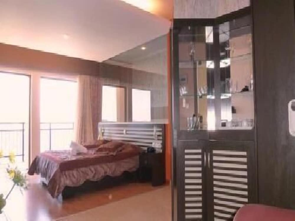 Junior Suite, Hot Tub photo 1
