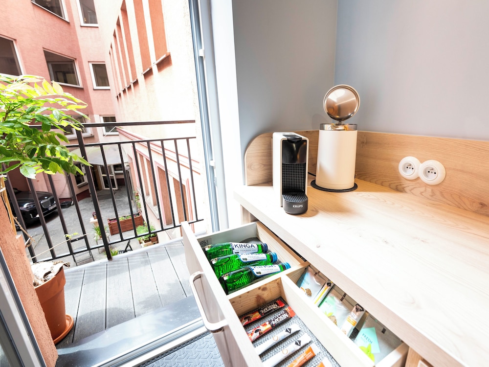 Comfort Room, Non Smoking, Balcony - Photo 8