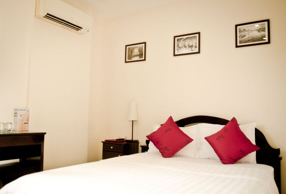 Basic Double Room