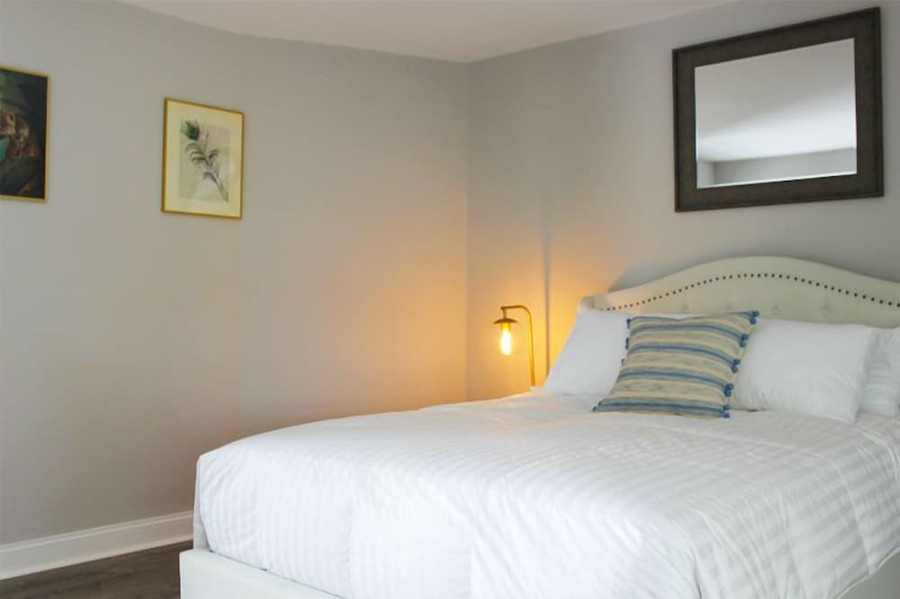 Business Suite photo 3