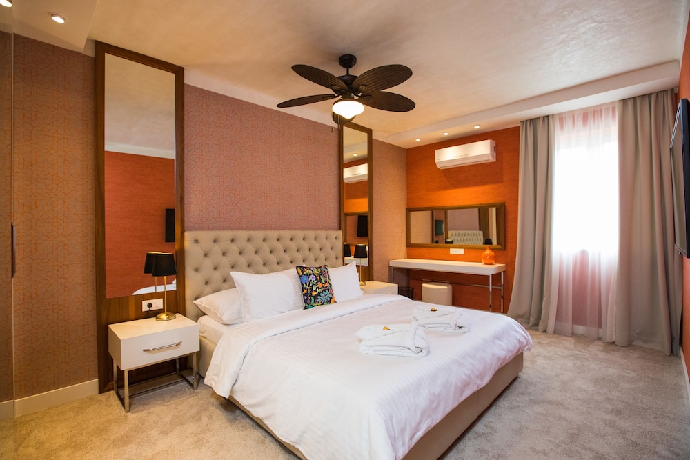 Premium Penthouse, Private Pool (BLUE DIAMOND) --> Luxus-Penthouse, Privater Pool (BLUE DIAMOND)