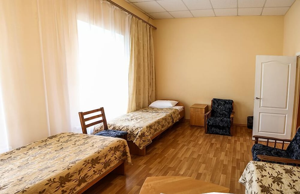 Economy Shared Dormitory (Superior) photo 3