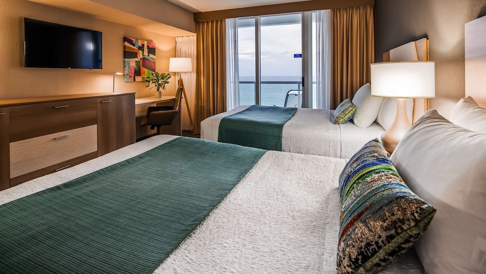 Standard Room, 2 Double Beds, Balcony, Oceanfront - Photo 5