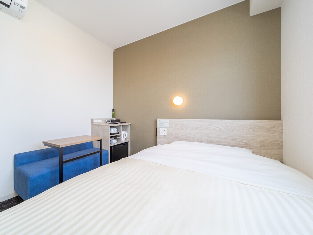 Standard Room, Smoking - Photo 2