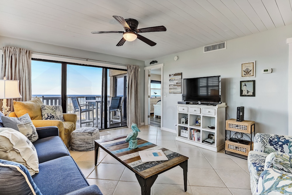 560 Amelia By The Sea photo 1