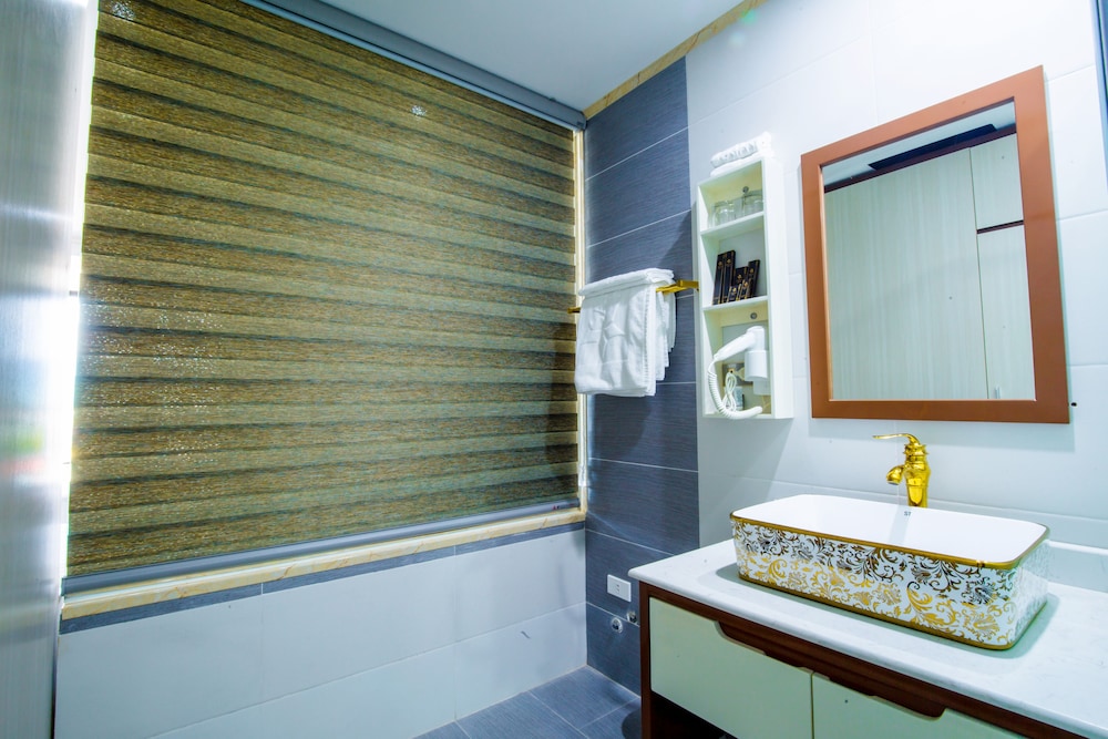 Superior Twin Room - Photo 9