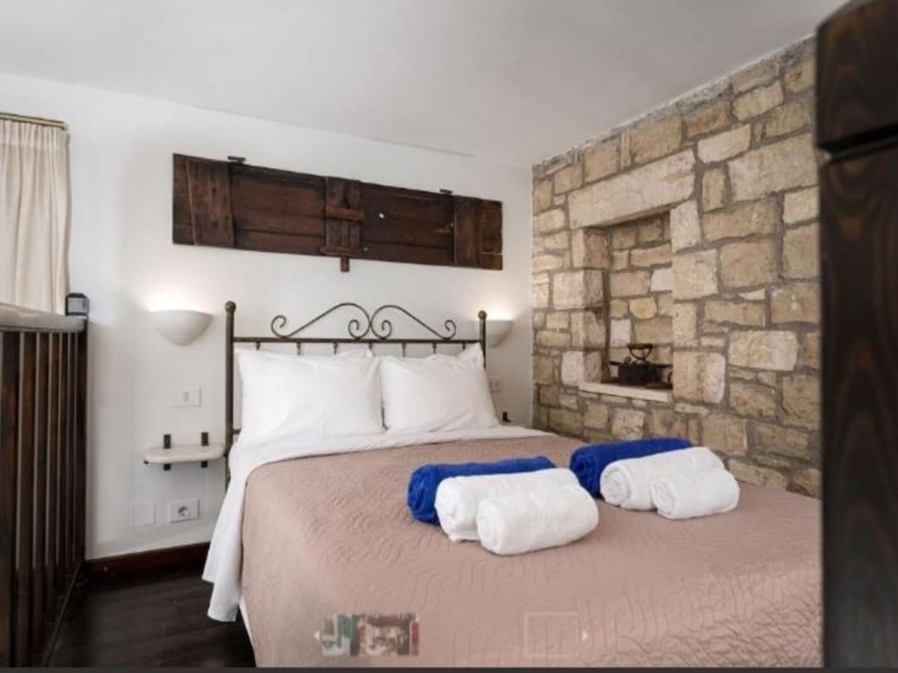 Villa photo 3