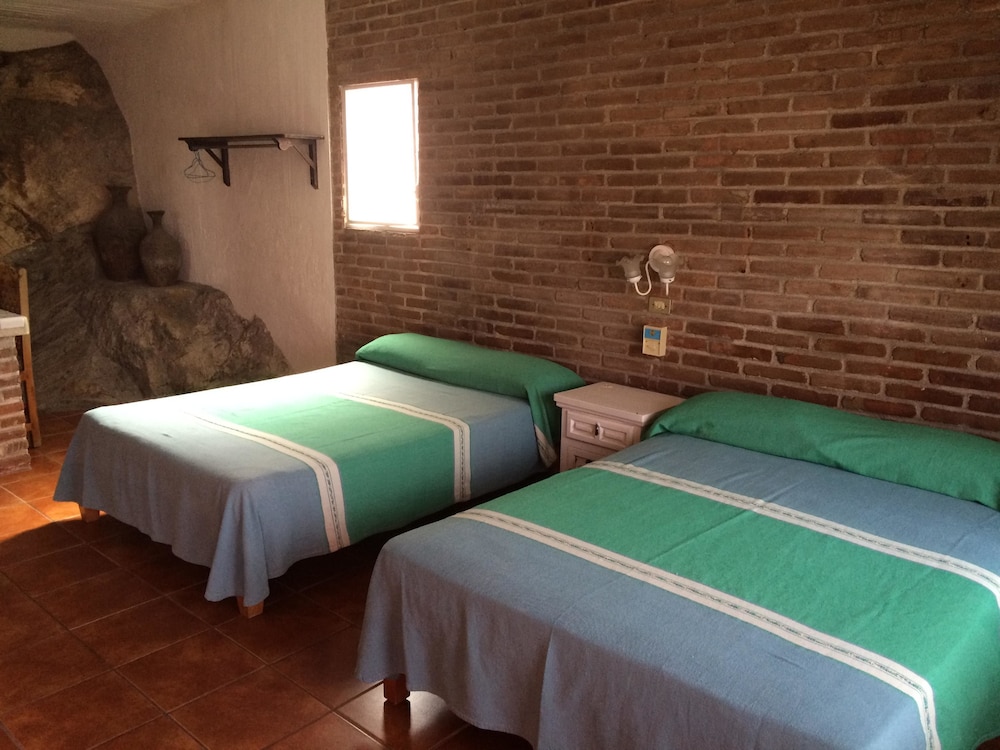 Quadruple Room, 2 Double Beds photo 1