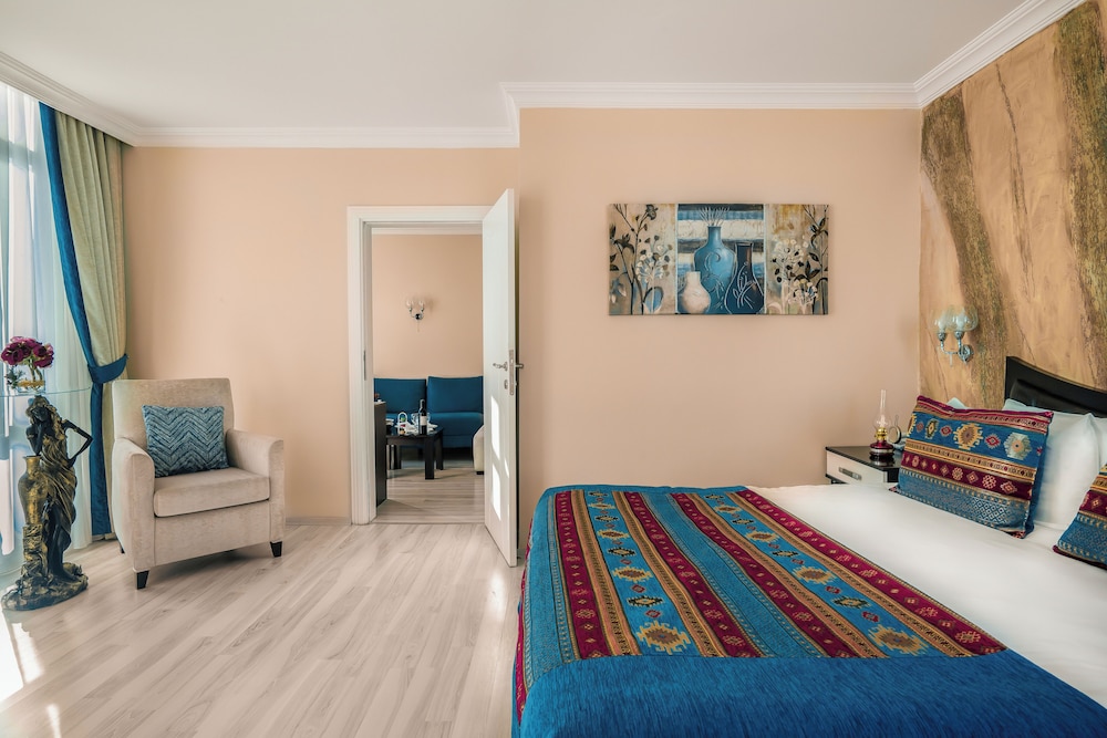 Business Studio Suite