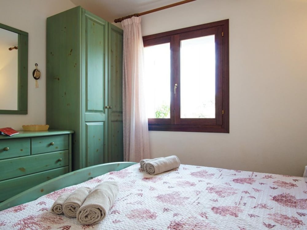 Villa photo 1