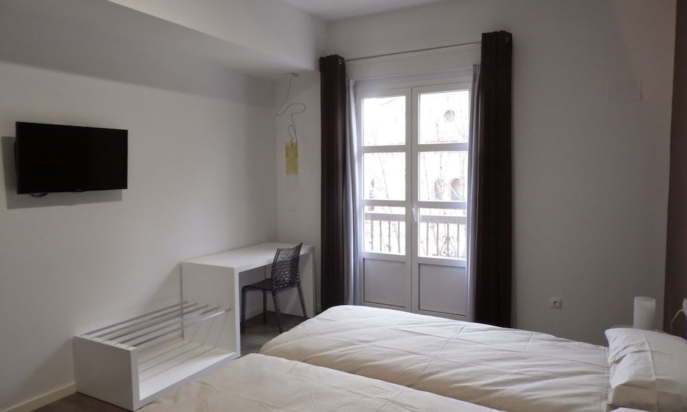 Standard Double Or Twin Room photo 2