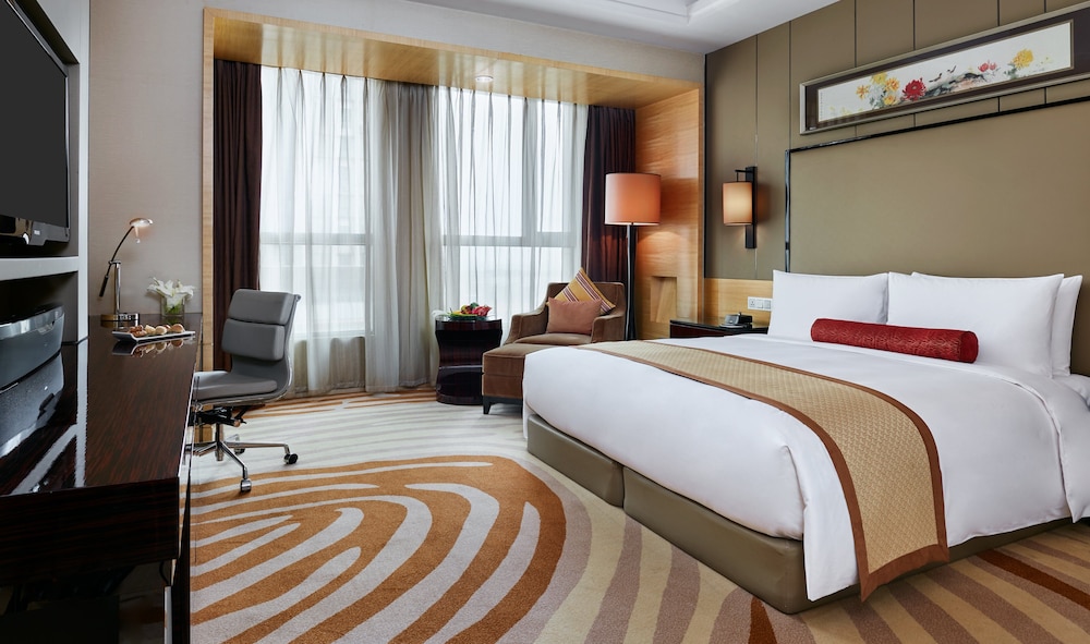 Classic Room, 1 King Bed (Monument View) - Photo 5