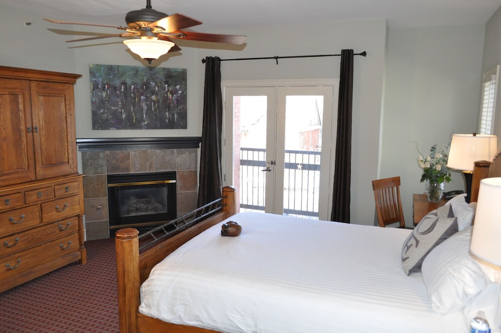 Premier Double Room, 1 Queen Bed photo 1