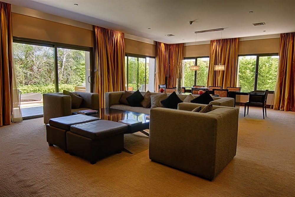 Presidential Studio Suite photo 3