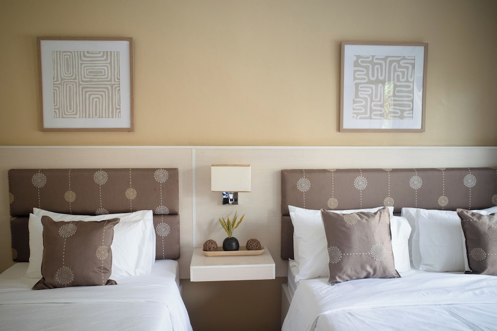 Deluxe Double or Twin Room photo 1