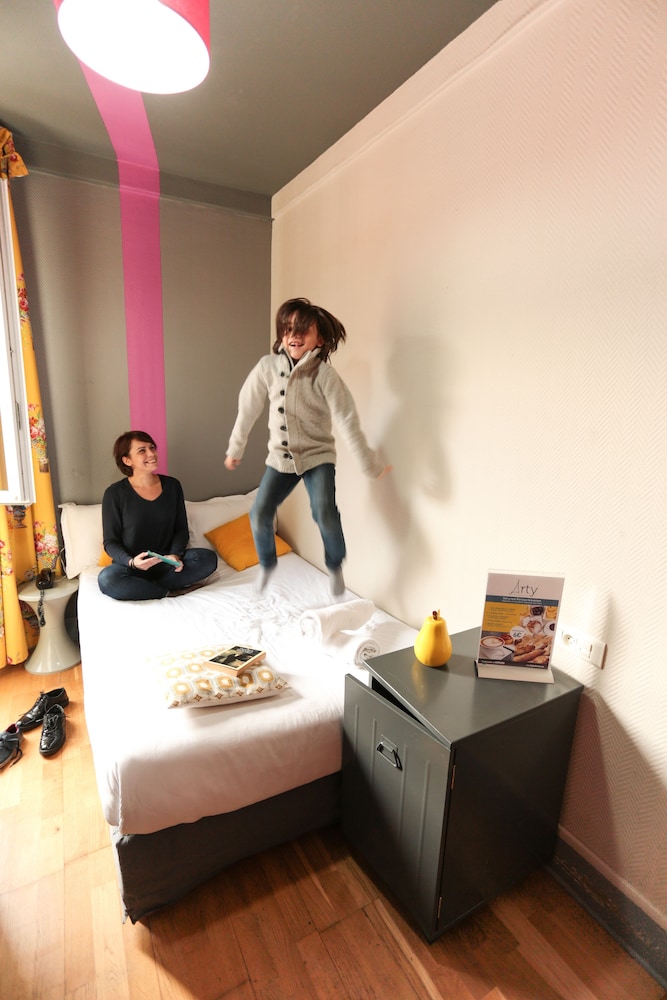 Economy Double Room photo 1
