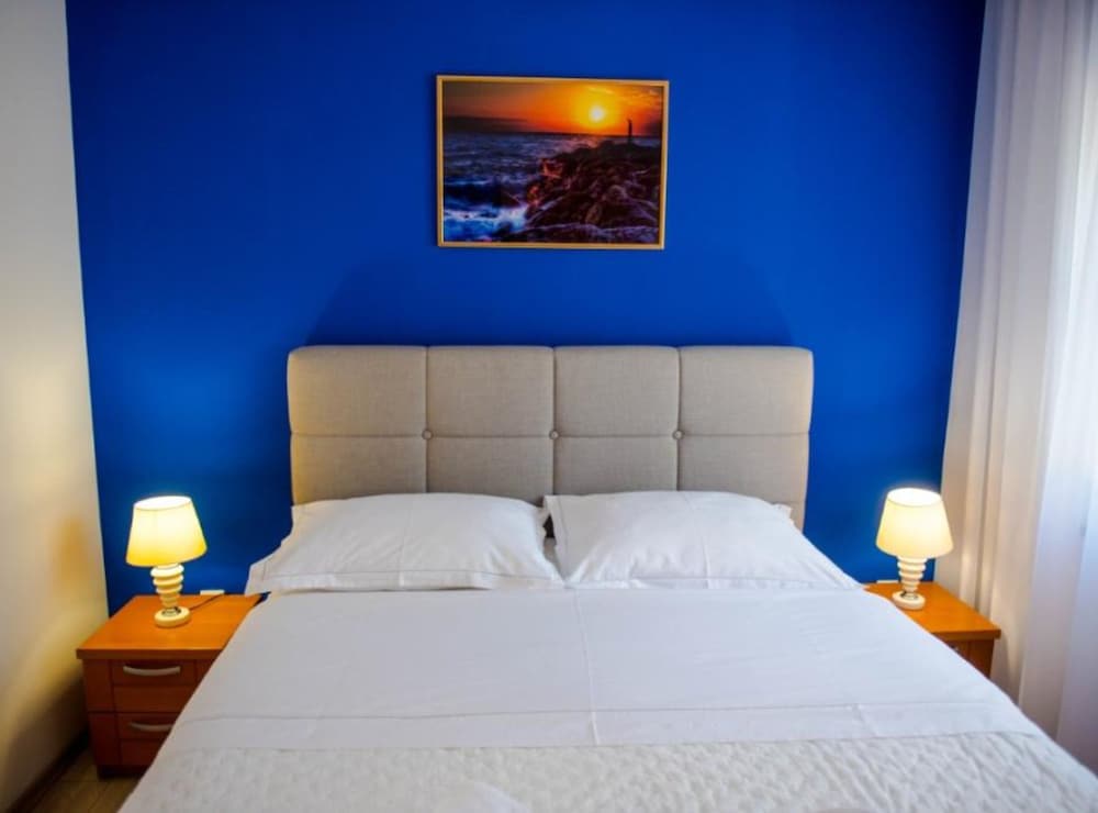 Apartment (One Bedroom Apartment with sea wiev 4) photo 3