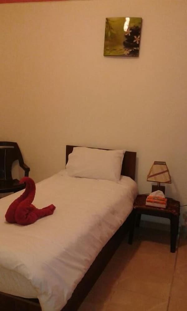 Single Room, Shared Bathroom