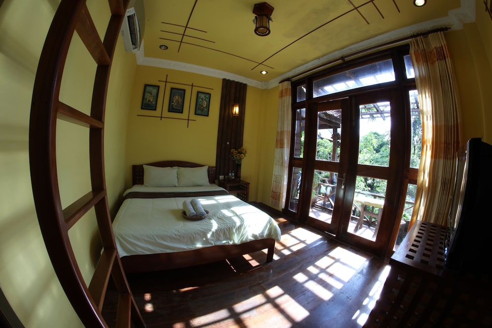 Standard Double Room photo 3