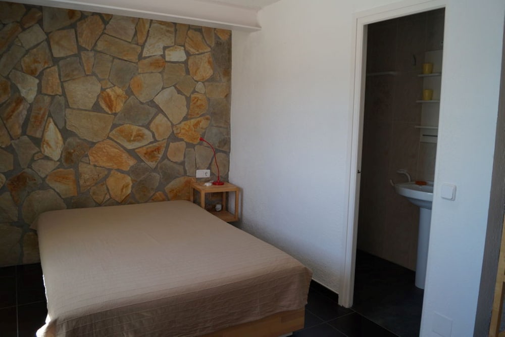 Casa familiar, 3 habitaciones, vista al mar