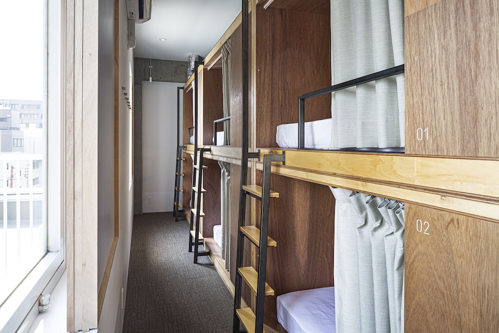 Moderate Bunk Group