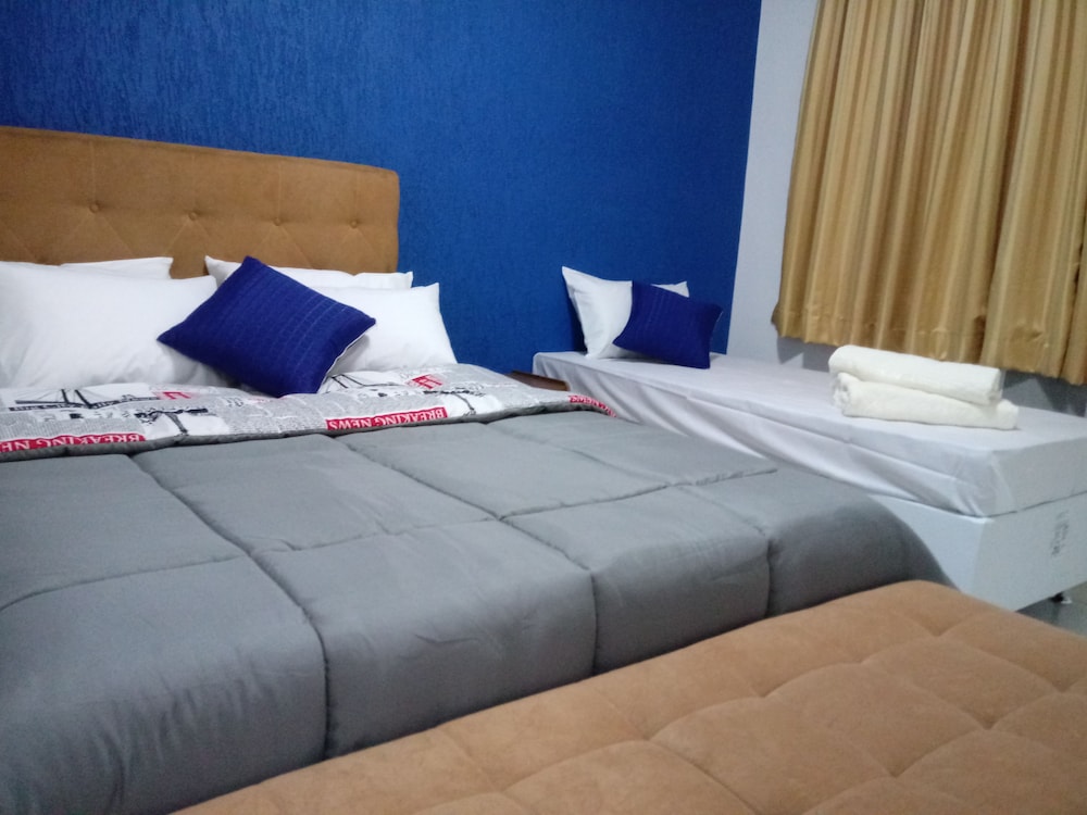 Deluxe Suite photo 1