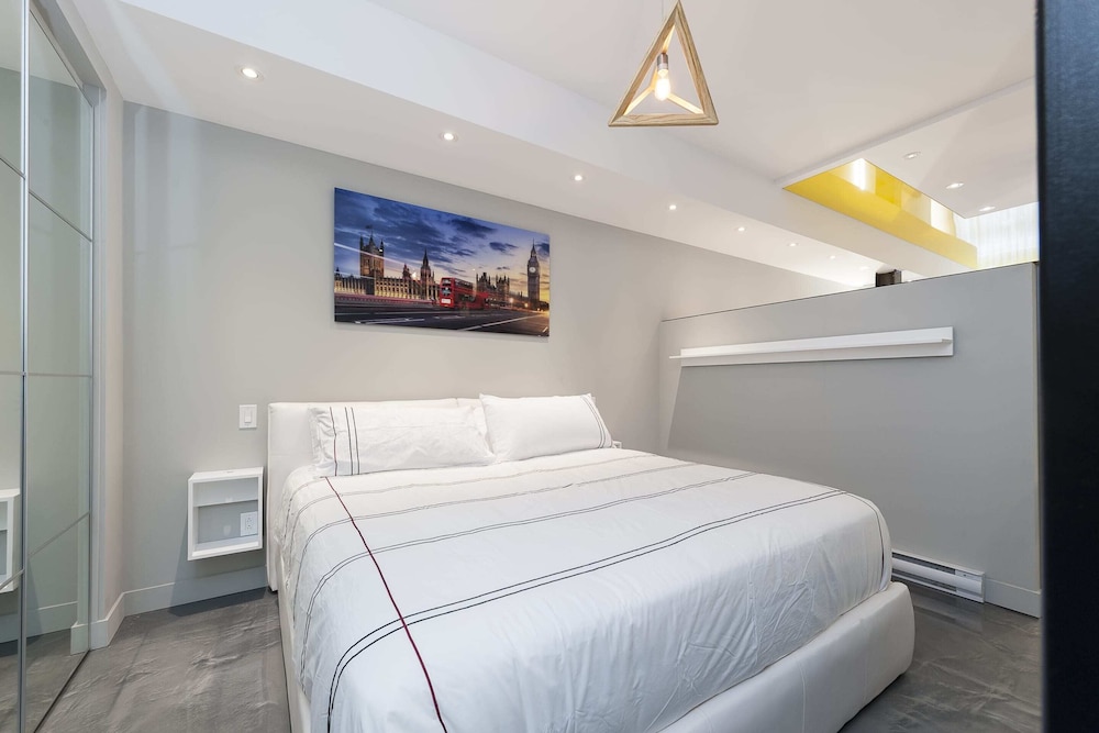 Double Room, 1 Bedroom (1203) thumbnail 5