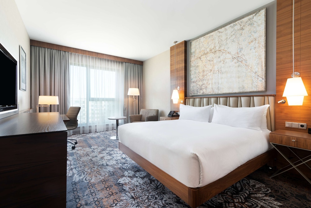 Executive Room, 1 King Bed, Non Smoking, Club Lounge Access photo 2