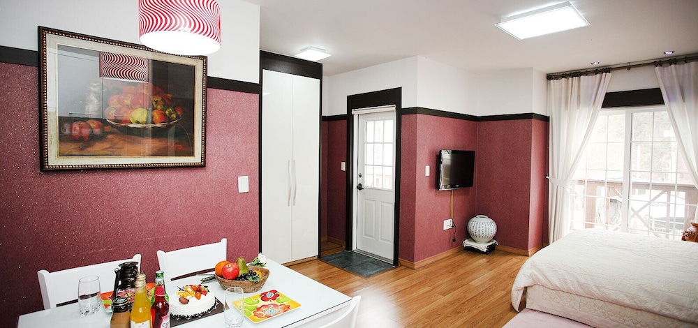 Studio, Kitchenette (202) photo 3
