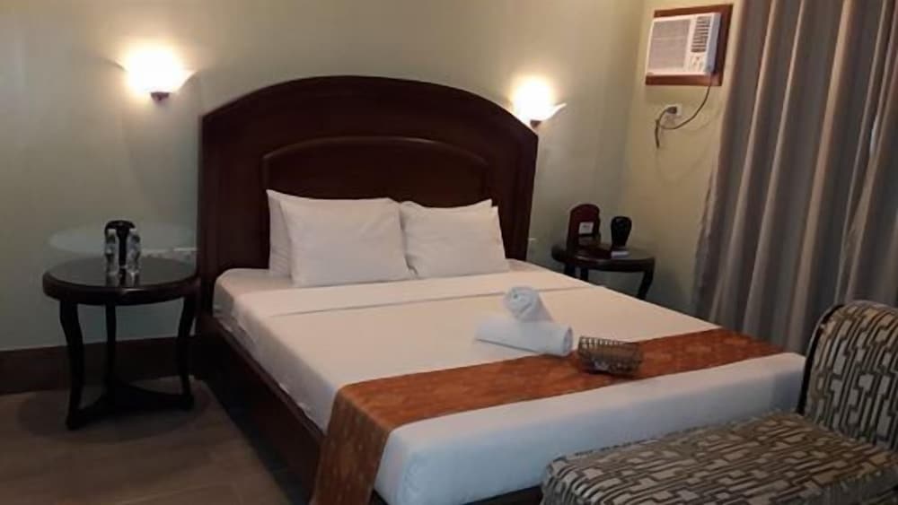 Ambassador Suite photo 1