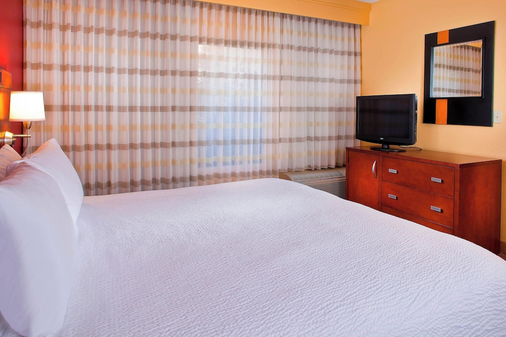 Available room