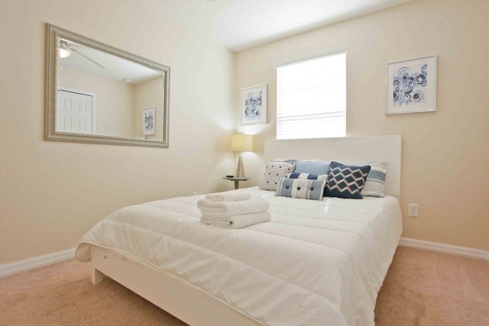 Townhome, 4 Bedrooms