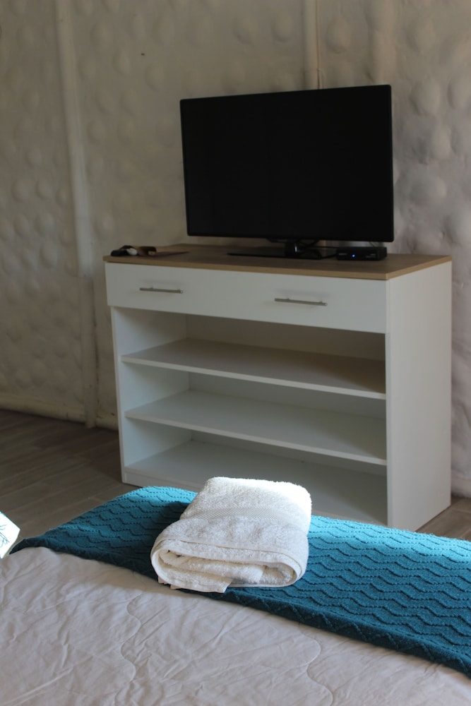 Basic Triple Room photo 3