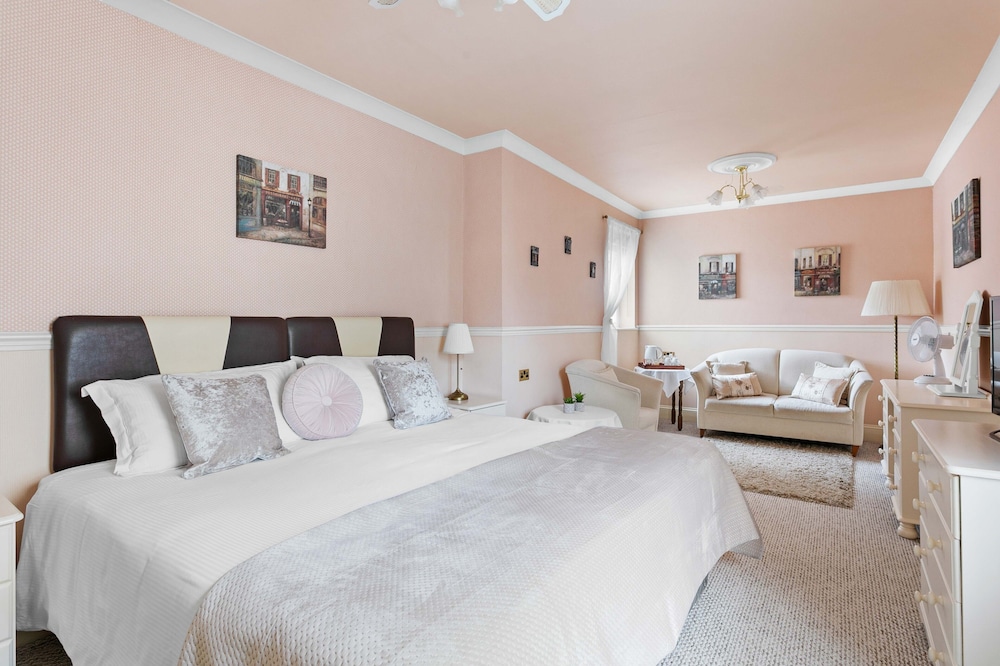 Deluxe Suite, 1 King Bed