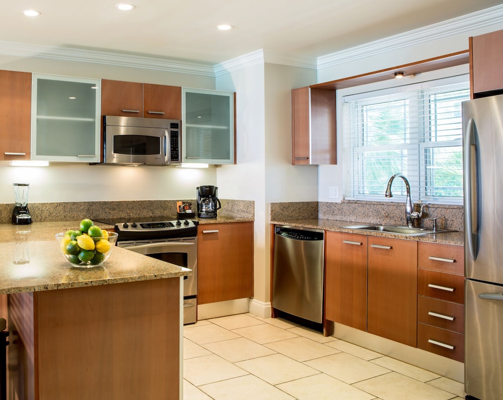 Suite, 2 Bedrooms, Ocean View - Photo 6