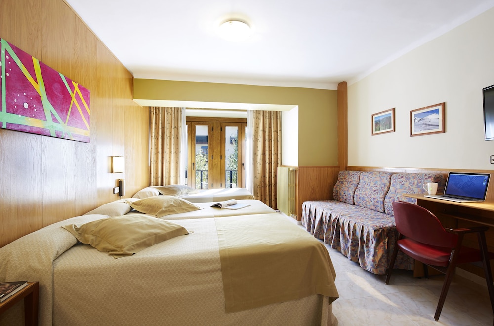 Triple Room photo 2