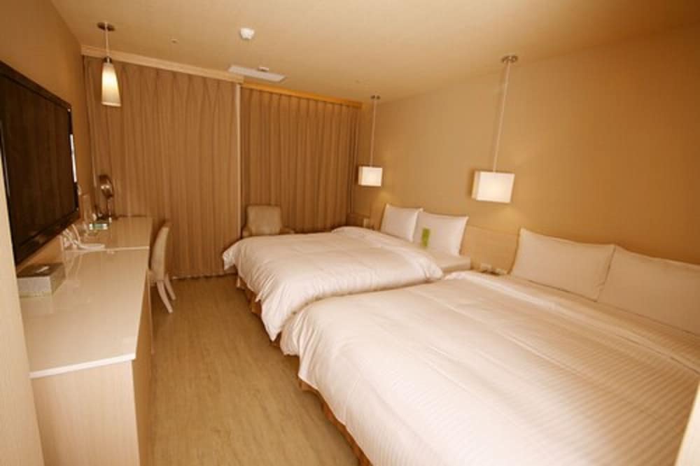 Deluxe Quadruple Room photo 2