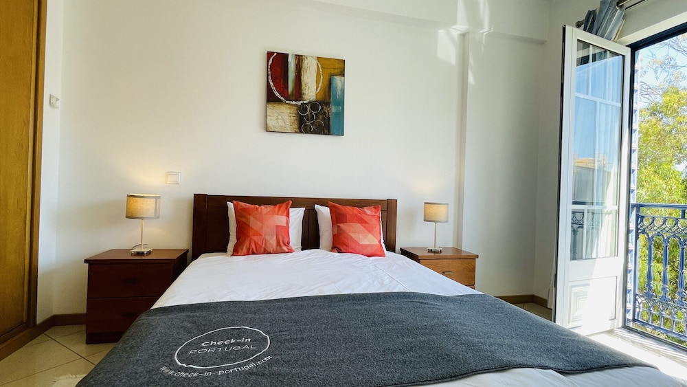 Apartment, 1 Bedroom, Pool Access, Sea View