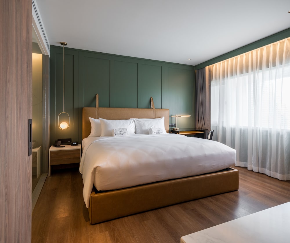 Napha Executive Suite photo 3