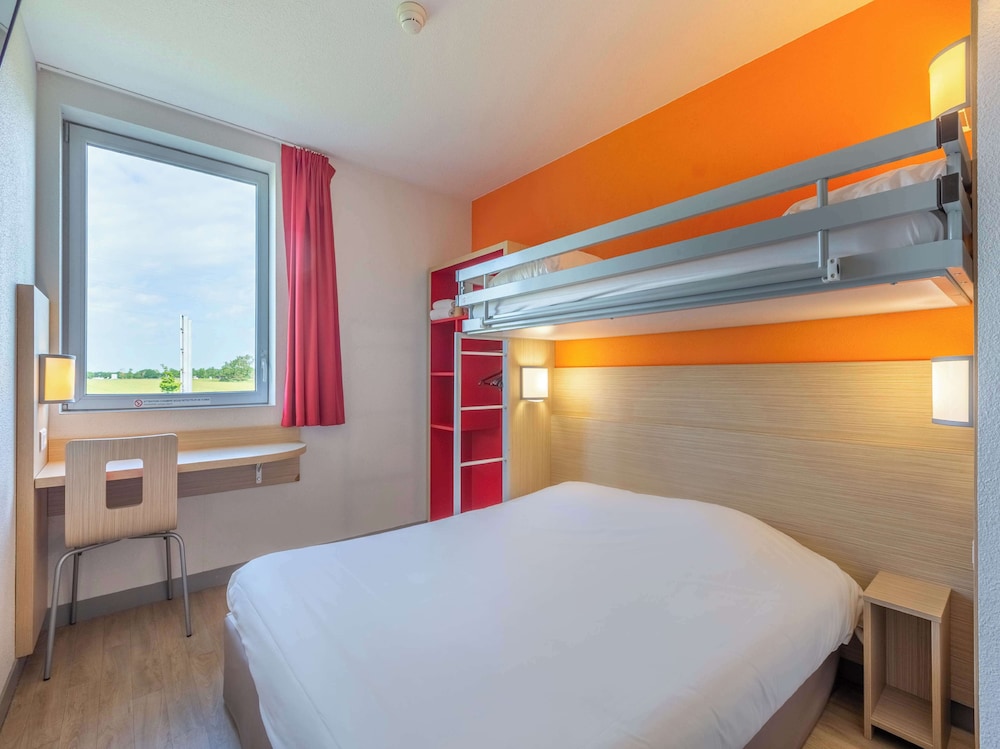 Standard Room, Multiple Beds