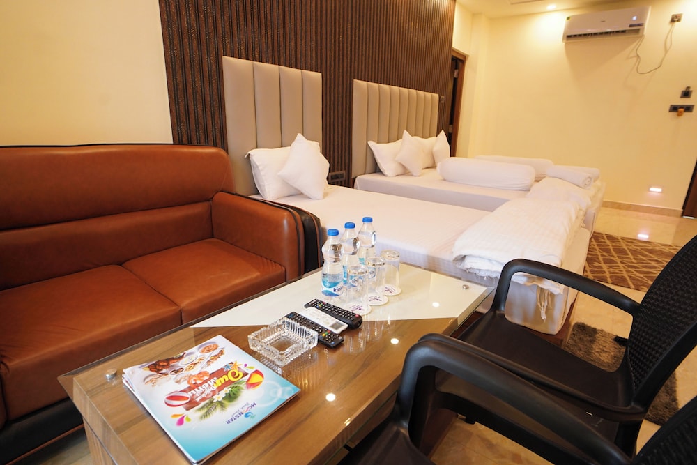 Deluxe Double Room, 1 Bedroom photo 3