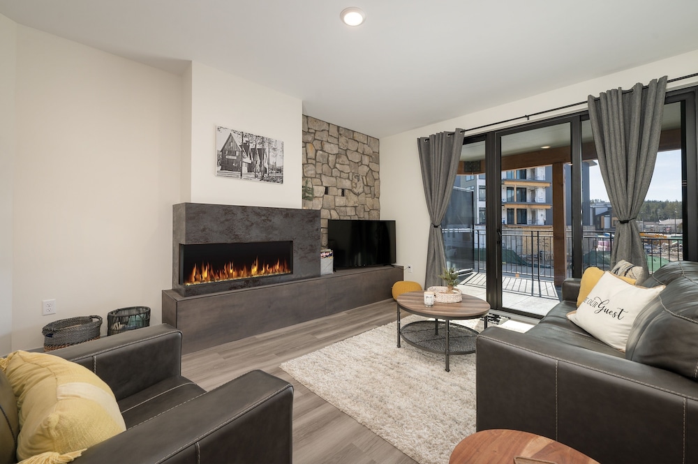 Condo, 1 Bedroom photo 1
