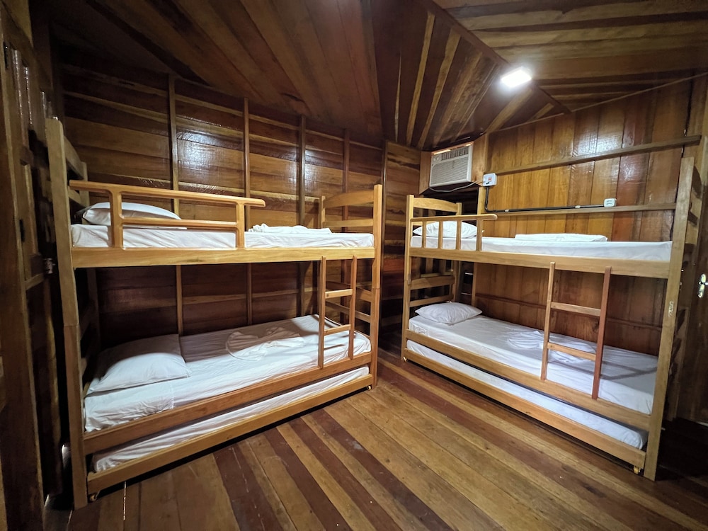 Standard Quadruple Room, Balcony, Lake View photo 1
