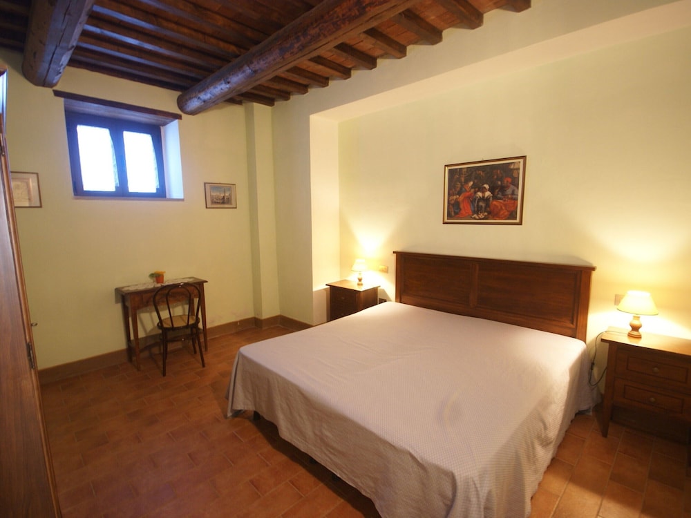 Classic House, 2 Bedrooms photo 1