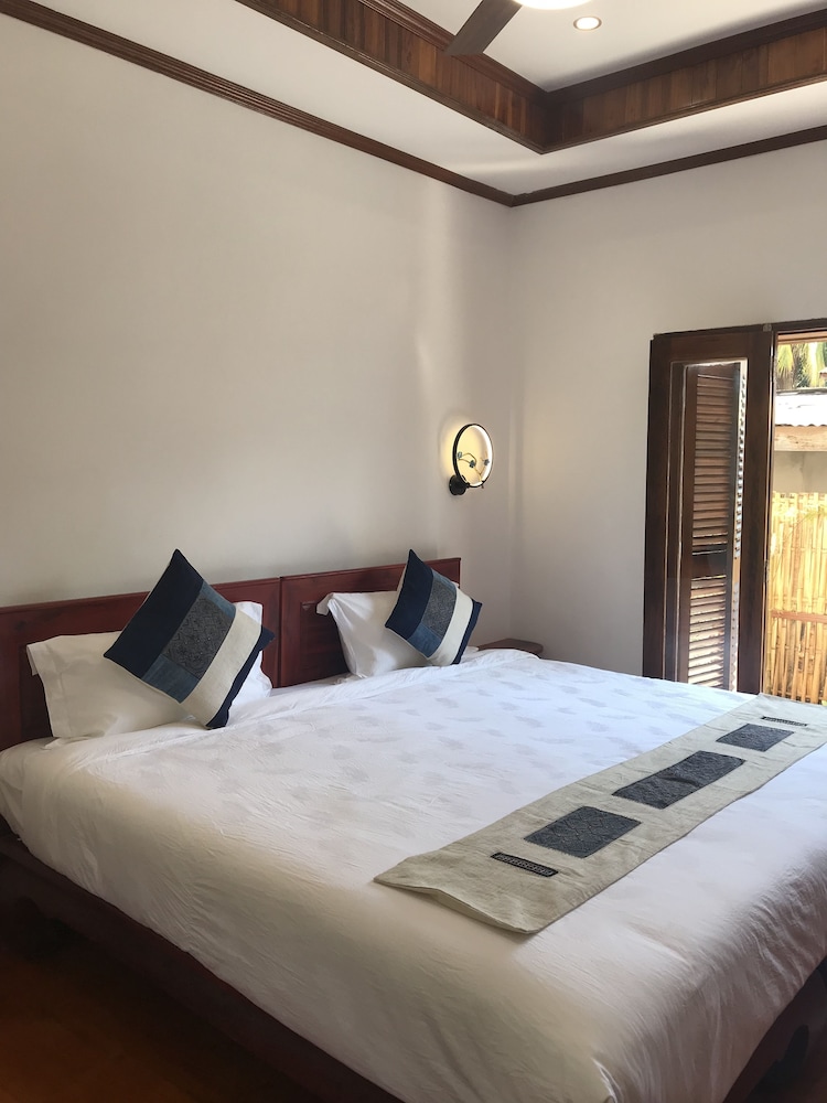 Deluxe Double Room - Photo 17